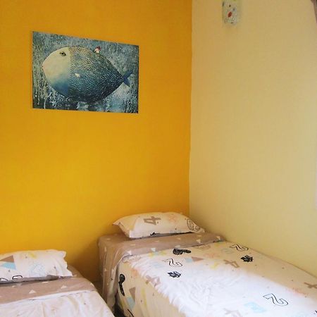 Milu Homestay - Kuala Selangor Dış mekan fotoğraf